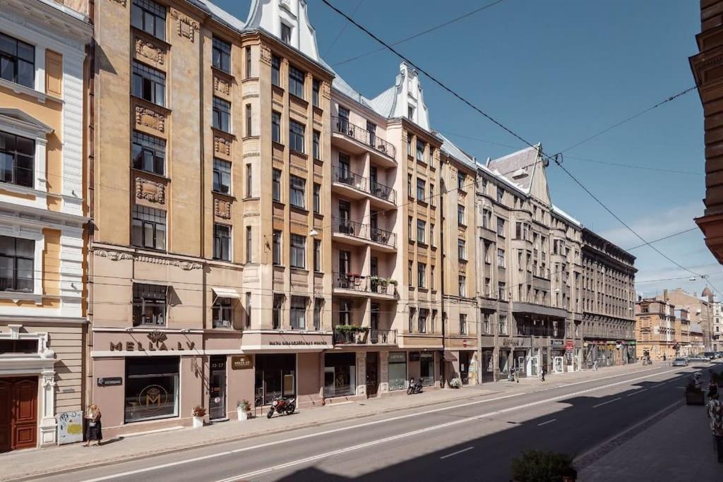 Central & Functional Studio Riga Exterior photo