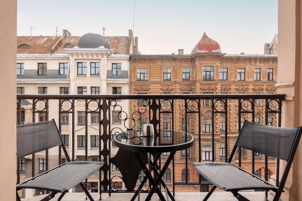 Central & Functional Studio Riga Exterior photo